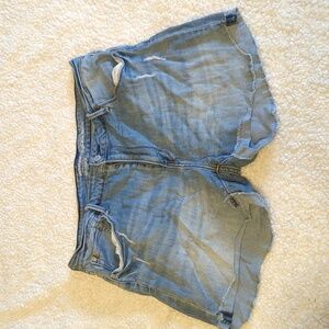 Levi's high rise jean shorts size 18 size 34